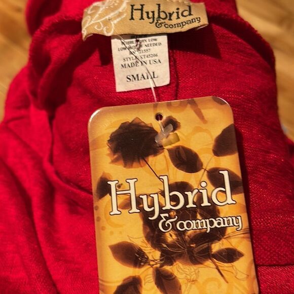 Hybrid & Company cherry red lightweight burnout nubby drooped shoulder sweater S - Picture 6 of 6